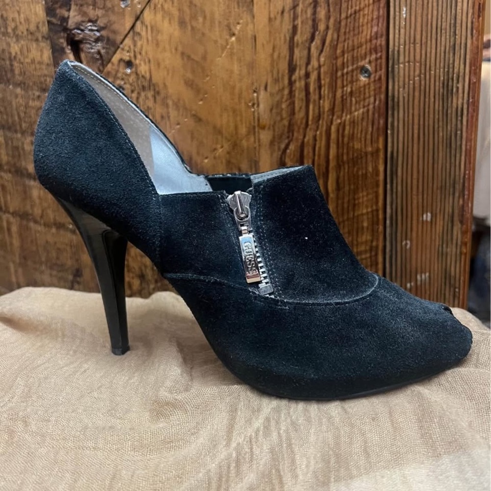 Guess Black Suede Heels with Zipper